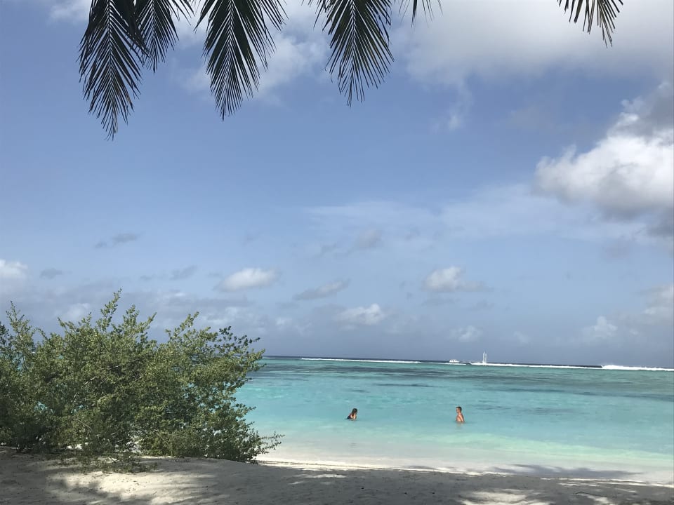 Strand Meeru Maldives Resort Island