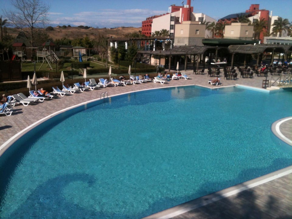 Blick auf den Pool vom Frühstück Trendy Aspendos Beach Hotel