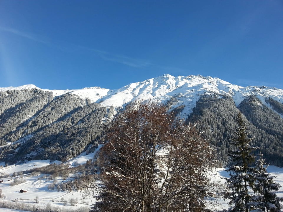 Blick vom Balkon Sonklarhof