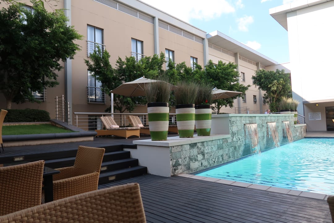 "Pool" Hotel City Lodge OR Tambo Airport (Kempton Park) • HolidayCheck ...