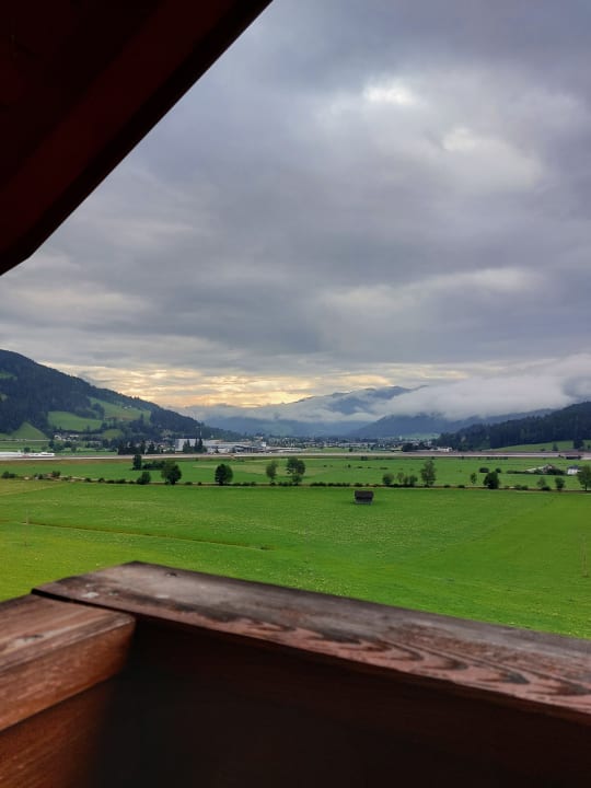 Ausblick Wohlfühlurlaub am Bauernhof Unterbichl