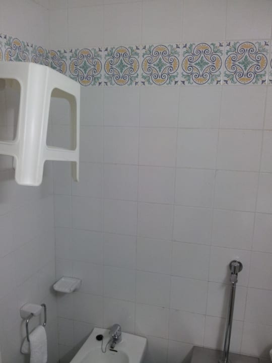 Alt und abgenutzt Iberostar Waves Bouganville Playa