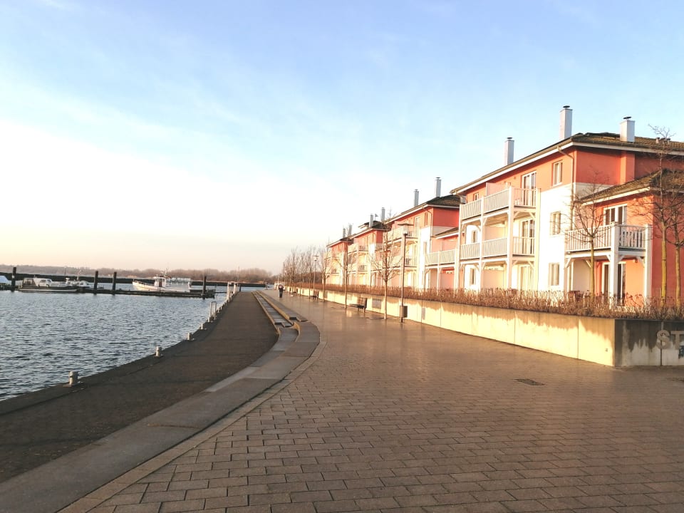Außenansicht BEECH Resort Boltenhagen