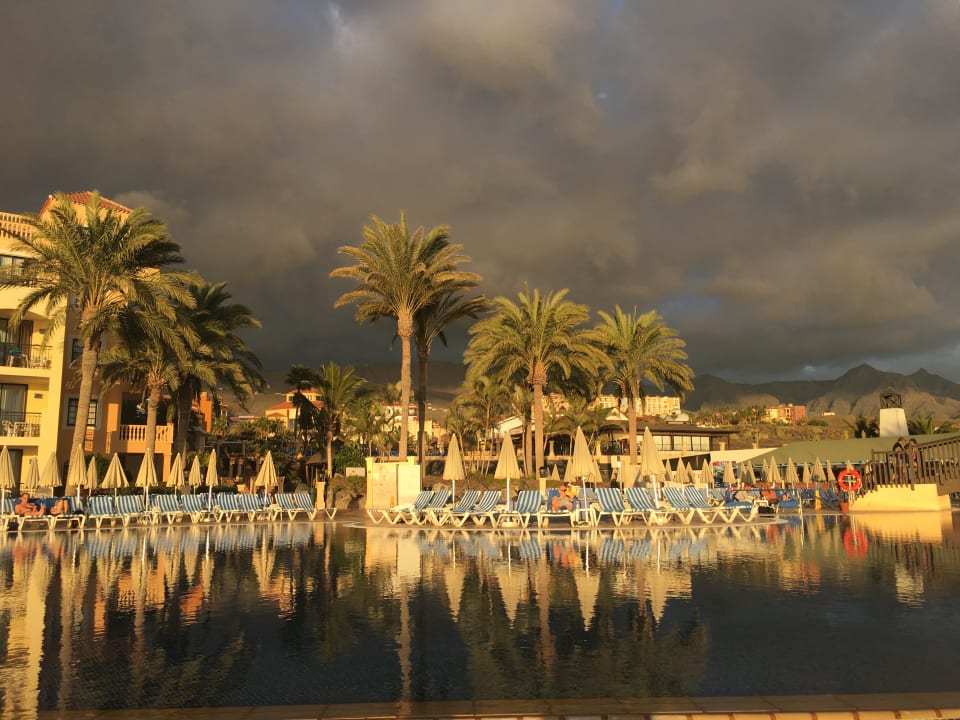 Pool Bahia Principe Sunlight Costa Adeje