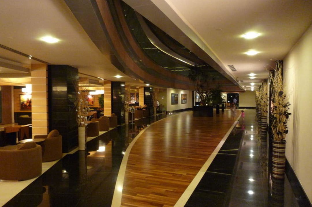 Lobby Royal Wings Hotel