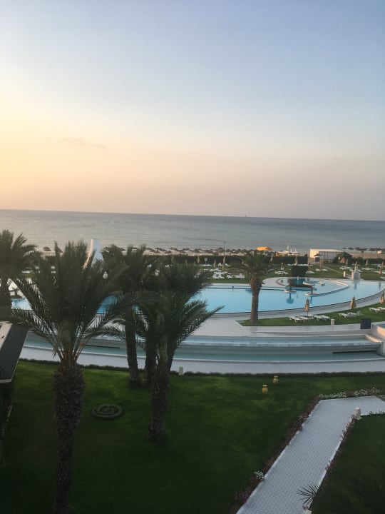 Pool Iberostar Waves Averroes