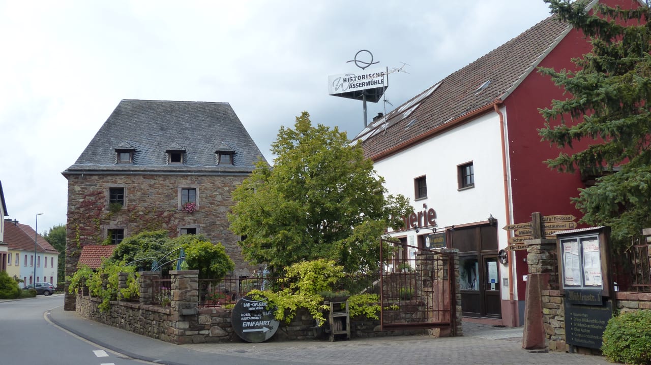 "Außenansicht" Eifel-Hotel Historische Wassermühle (Birgel