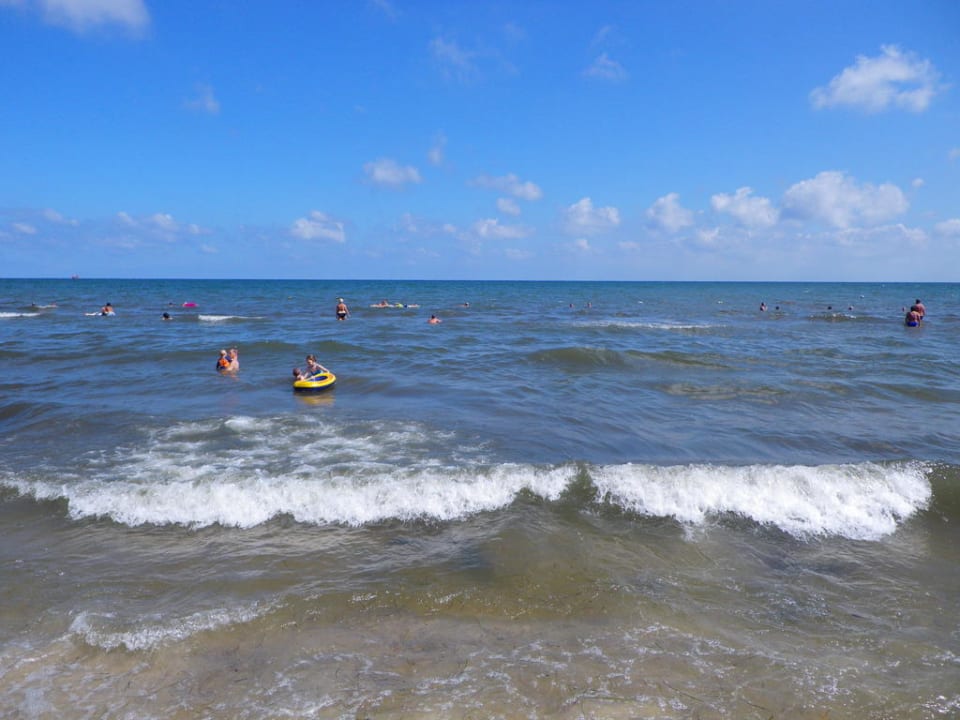 Wasser zu warm, keine Erfrischung Houda Golf & Beach Club