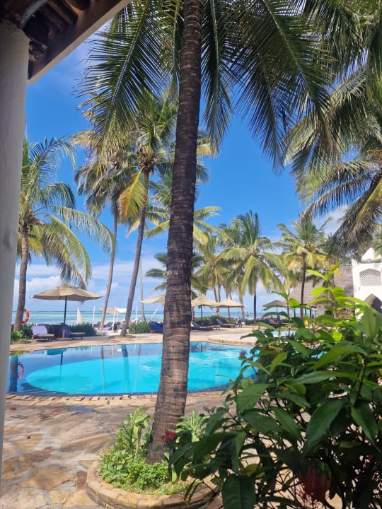Pool Sultan Sands Island Resort & Spa