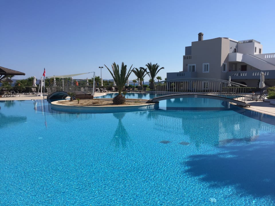 Pool Atlantica Marmari Palace