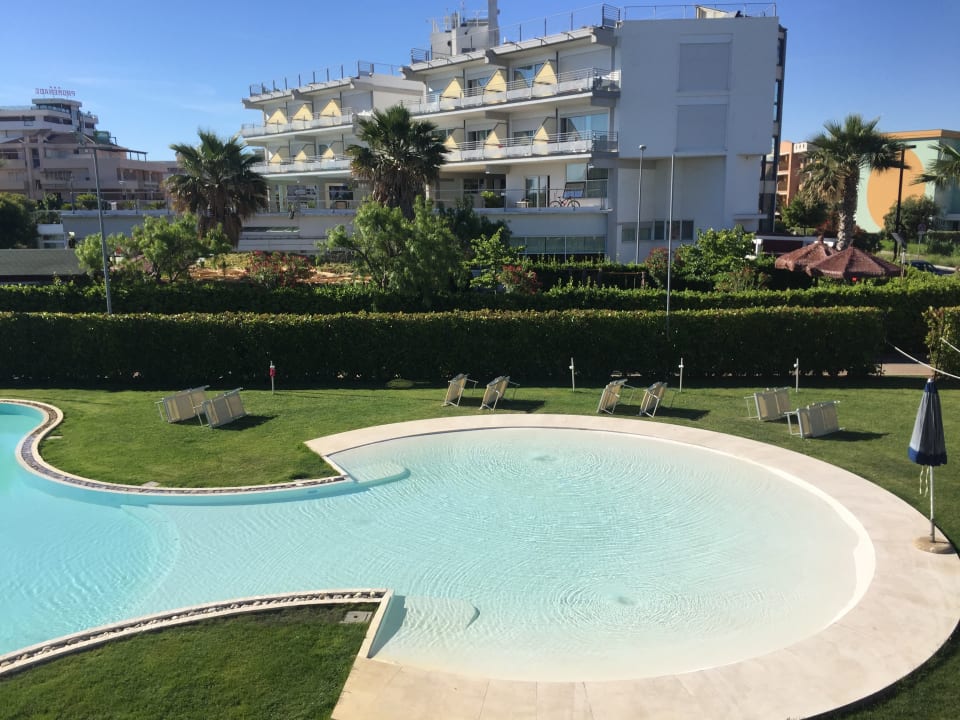 Pool SeaPark Family Resort & SPA