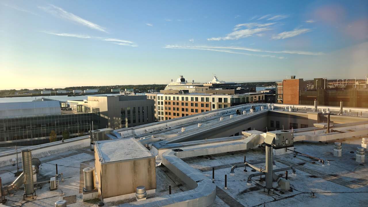 Ausblick Cambria Hotel Portland Downtown Old Port