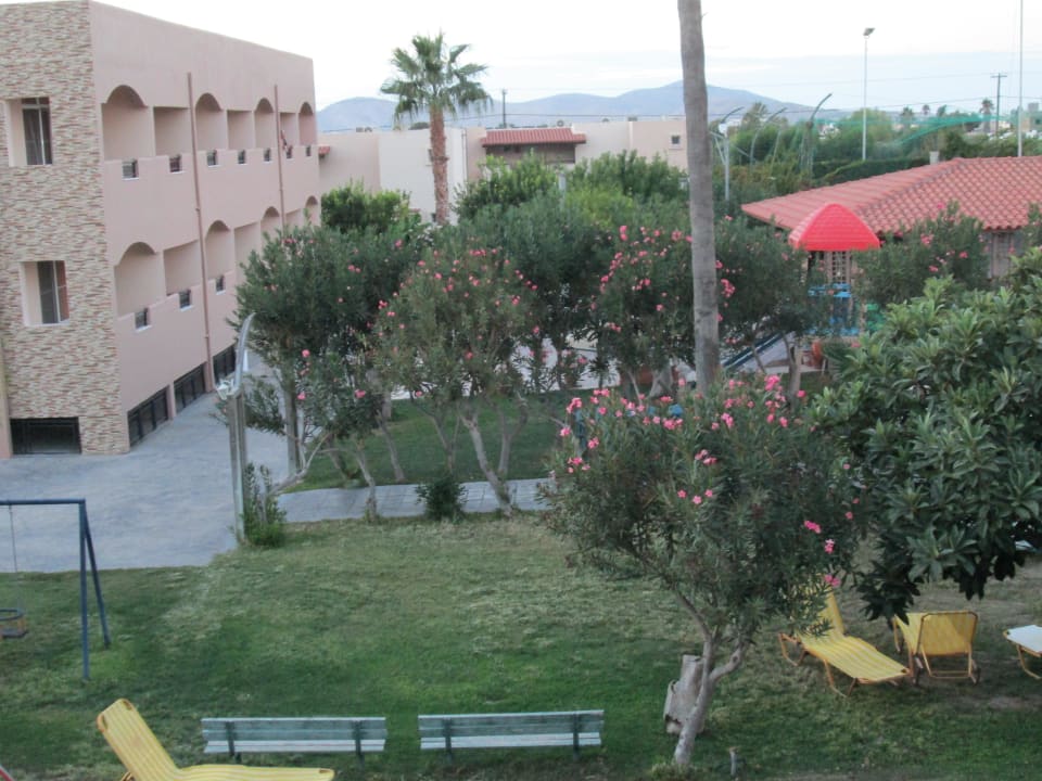 Hintere gartenanlage Ilios K Village Resort