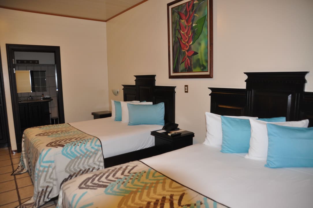 Zimmer Arenal Manoa & Hot Springs Resort
