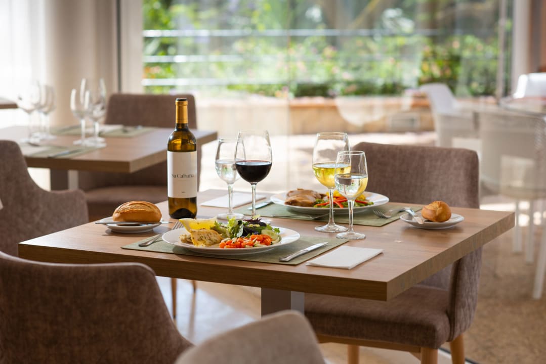 Gastro Valentin Grand Park Suite Hotel