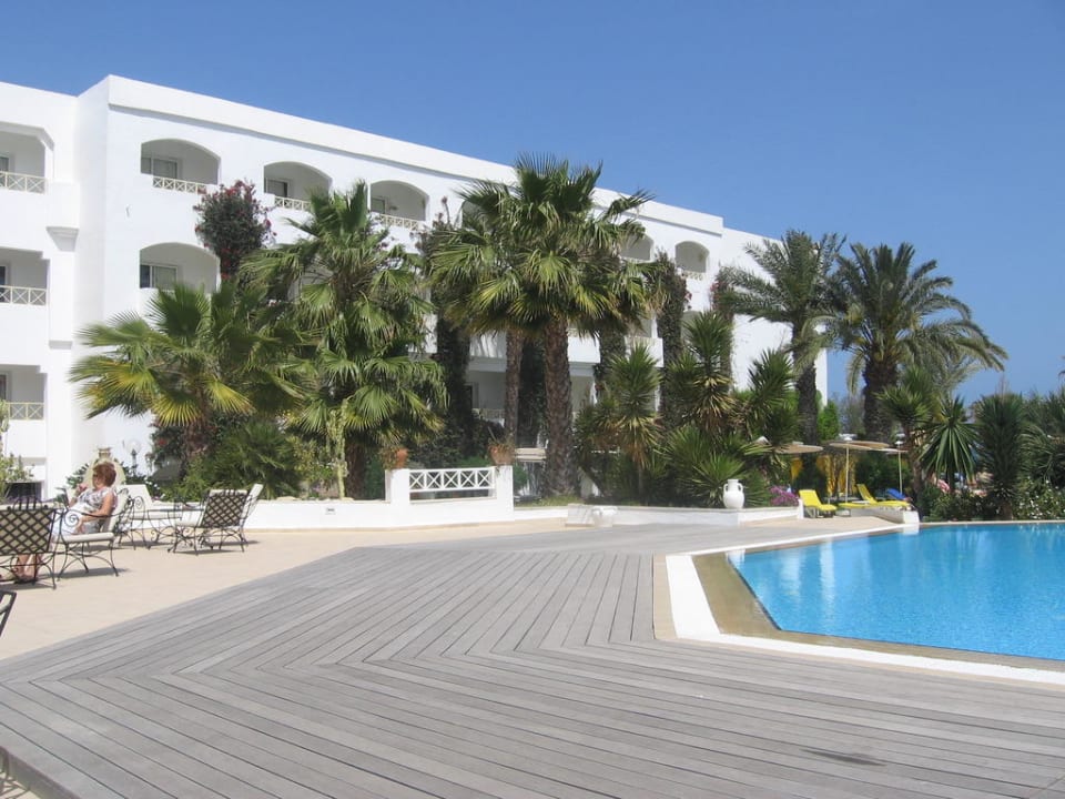 Das obere Zimmer links war unsers Hotel Thalassa Mahdia