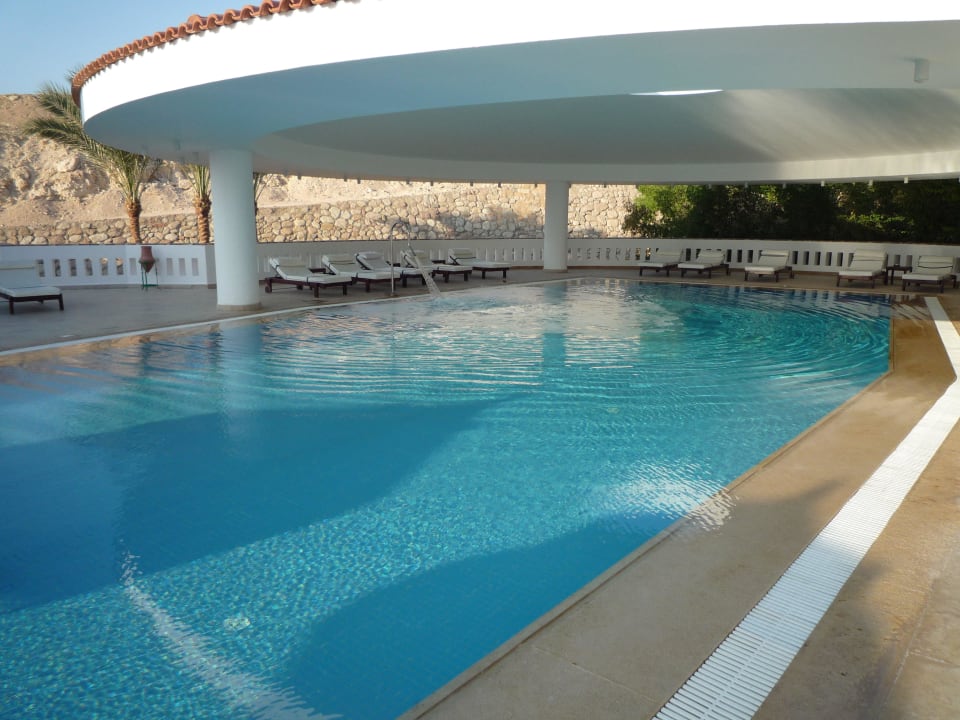 Meerwasserpool Baron Resort