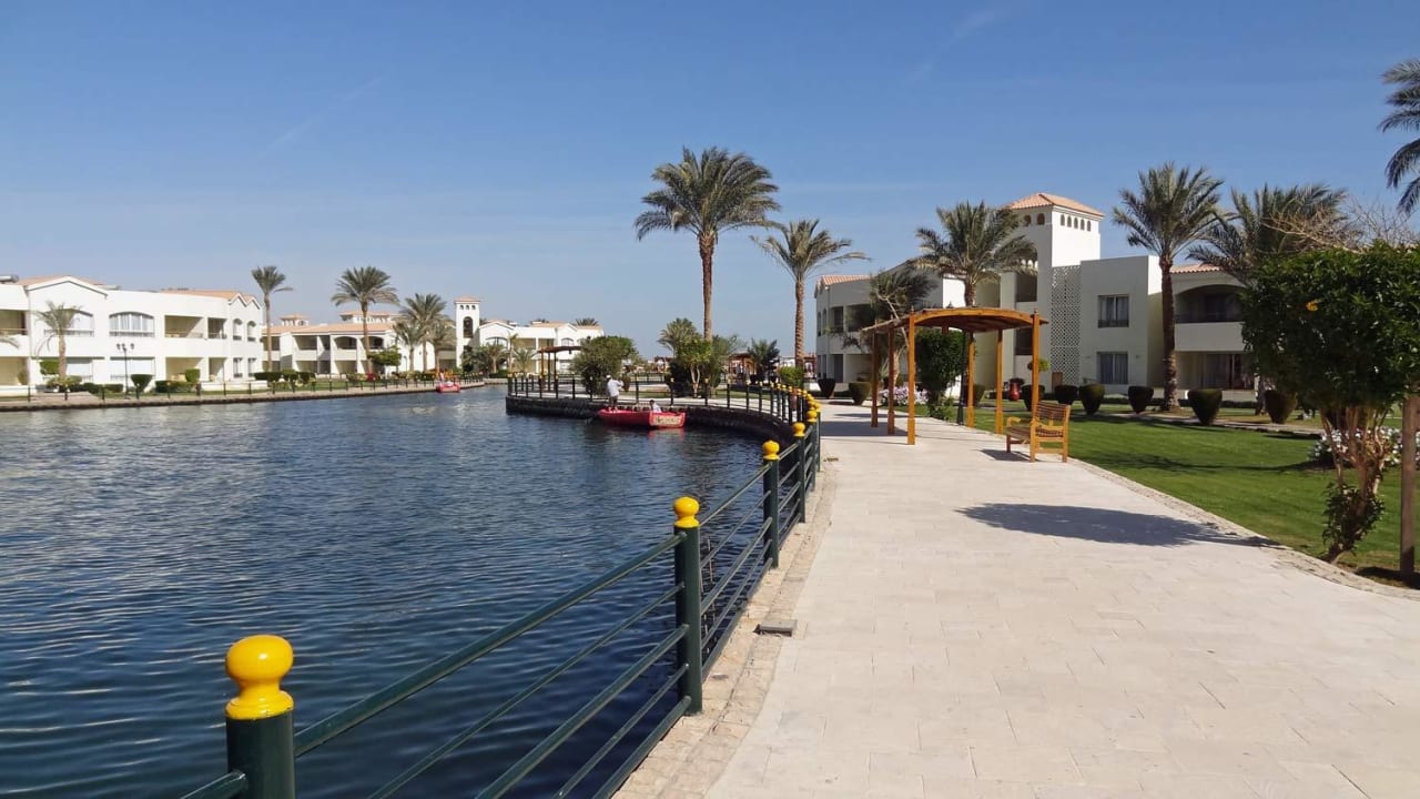 Der "Canale Grande" im Resort Pickalbatros Dana Beach Resort - Hurghada