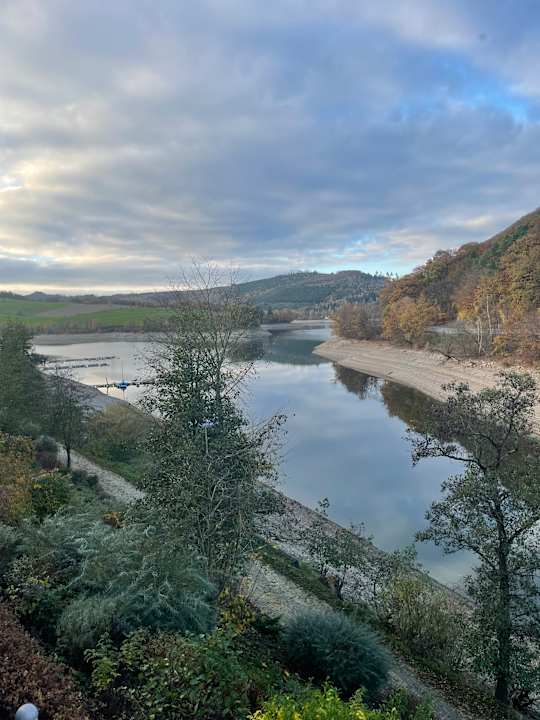Ausblick Göbel's Seehotel Diemelsee