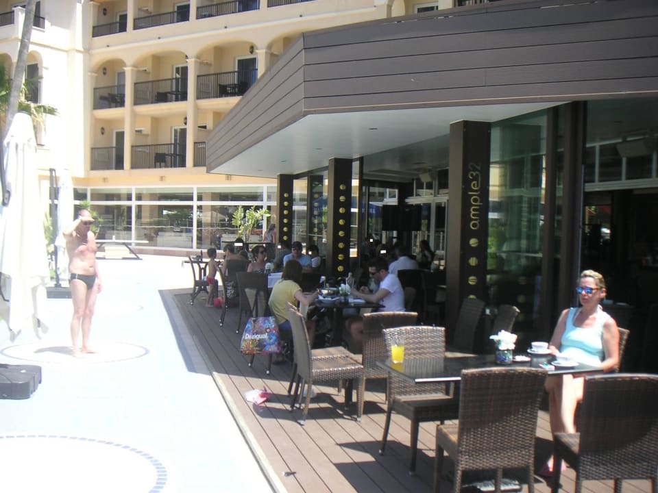 Gewöhnungsbedürftige Situation für Hotelgäste Hotel-Apartamentos Blau Parc