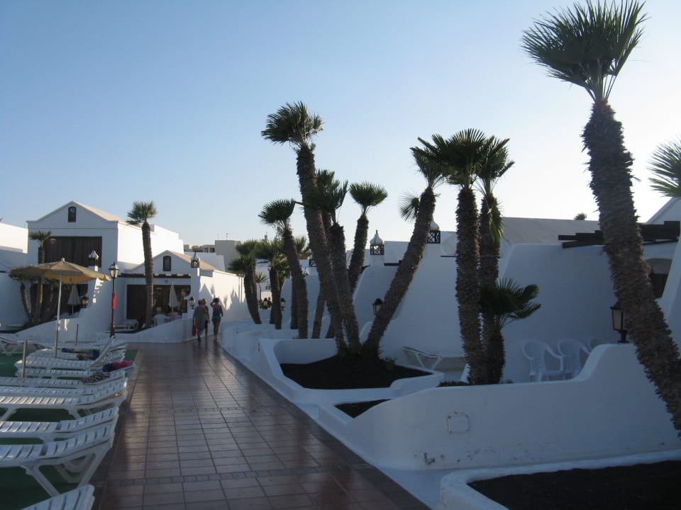 Weg Hotel Sands Beach Resort