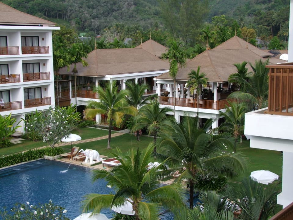 Poolanlage vom Hotel Naithonburi Hotel Naithonburi Beach Resort