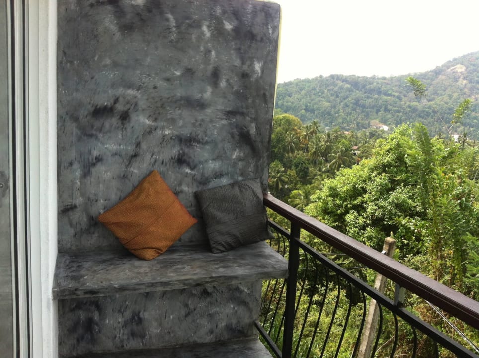 Private balcony Witherspoon Lodge