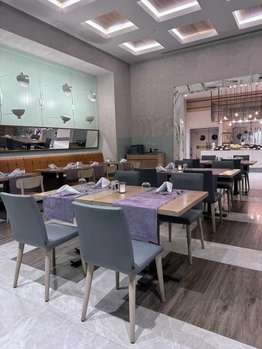 Gastro Acanthus Cennet Barut Collection