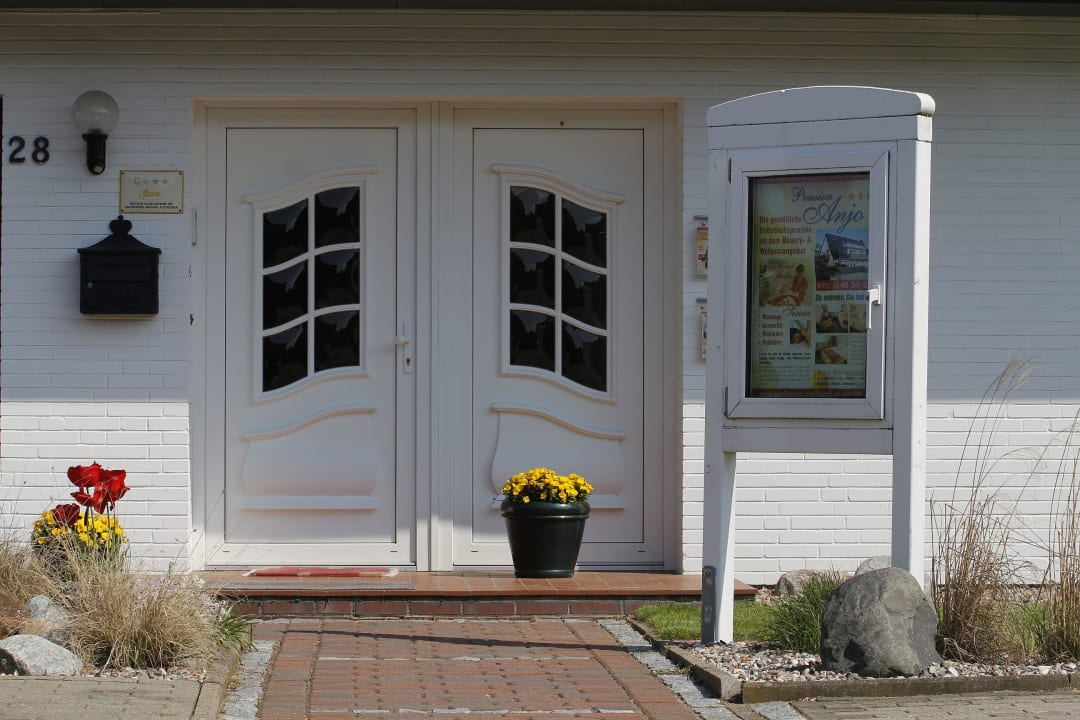 Außenansicht Hotel Pension Anjo