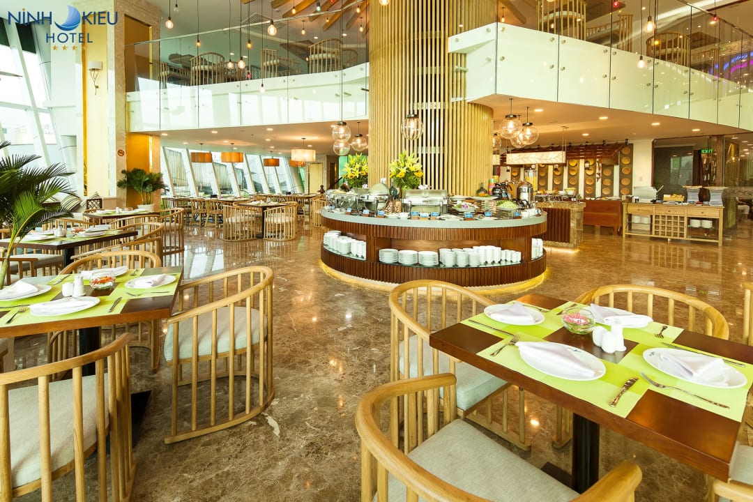 Gastro Ninh Kieu Riverside Hotel