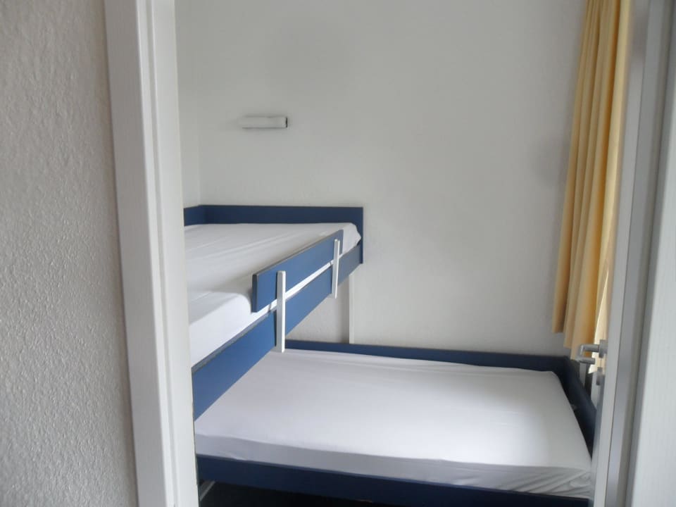 Kinderzimmer mit 2 Betten Panoramic - Ihr Apartmenthotel im Harz
