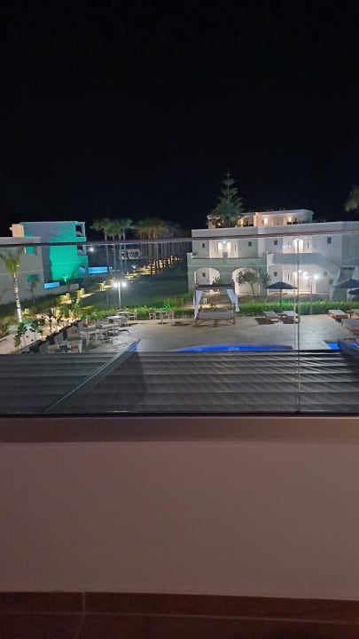 Gartenanlage Delfina Tropic Beach