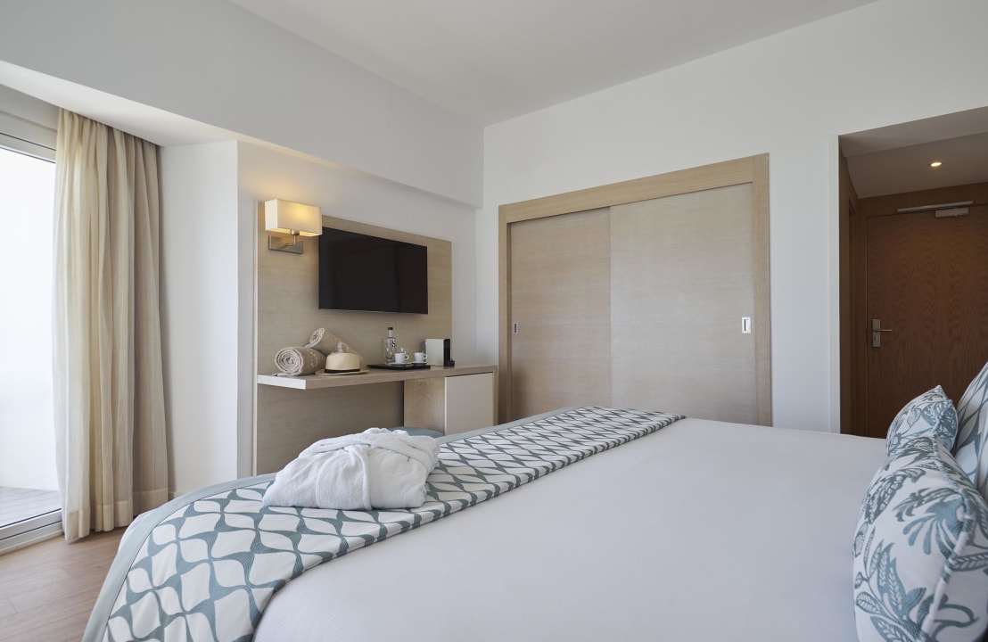 Zimmer Hotel Pure Salt Garonda - Adults only