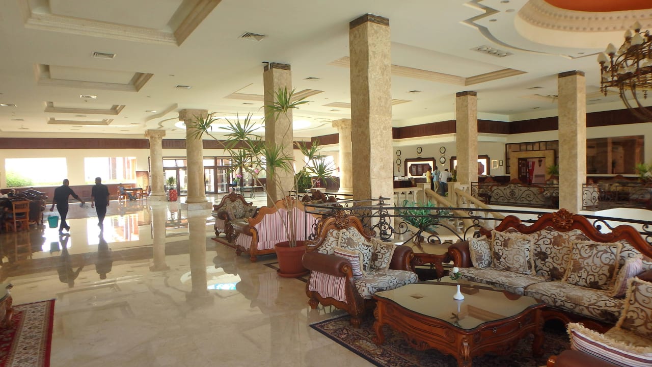 Lobby Titanic Beach Spa & Aqua Park