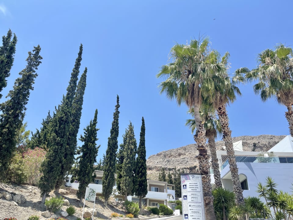 Gartenanlage alltoura Club Hotel Porto Angeli Beach Resort