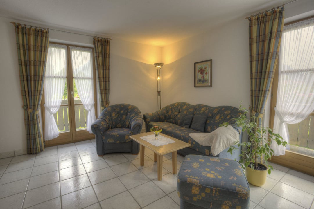 Wohnküche II Wohnung 3 Ferienwohnungen Stein