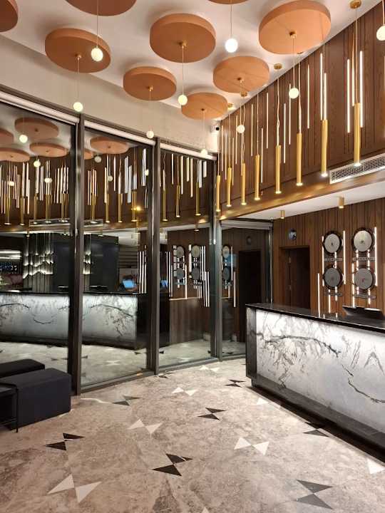 Lobby Arnor de Luxe Hotel & Spa