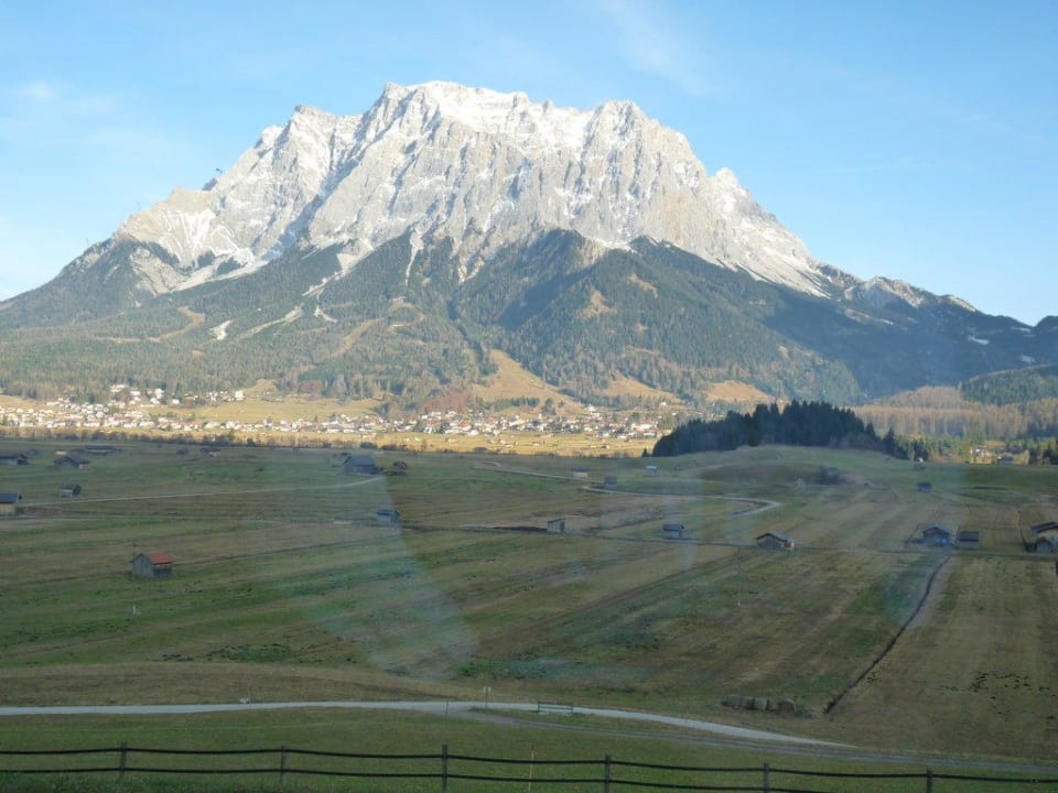 Blick auf die Zugspitze Hotel Mohr Life Resort