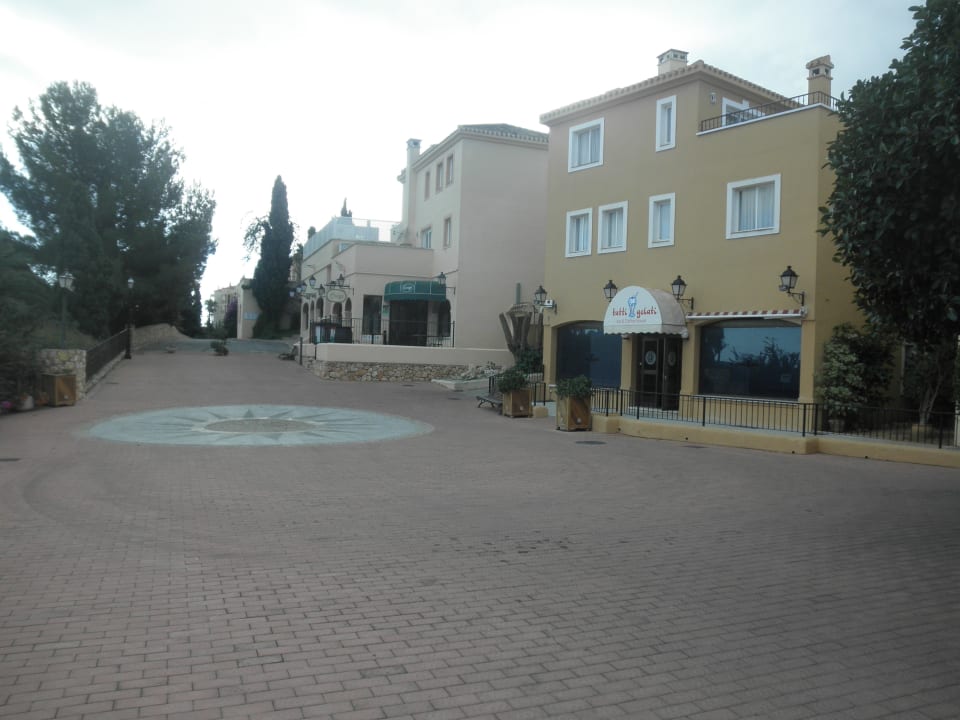 Außenansicht Las Lomas Village Apartments