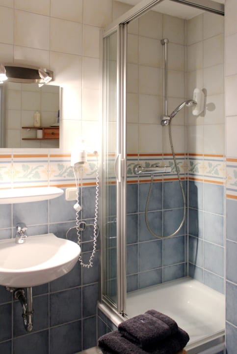 Duschbad im Wohlfühlzimmer BIO Hotel Gutshof Insel Usedom