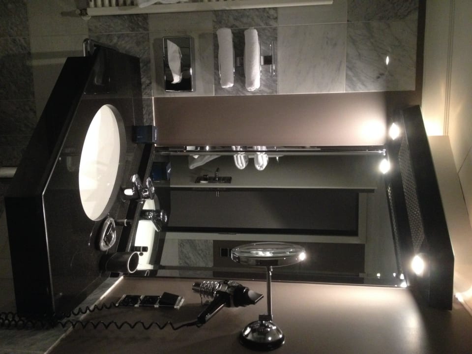 Bad (klein, aber hochwertig) Hotel NEWBERLIN