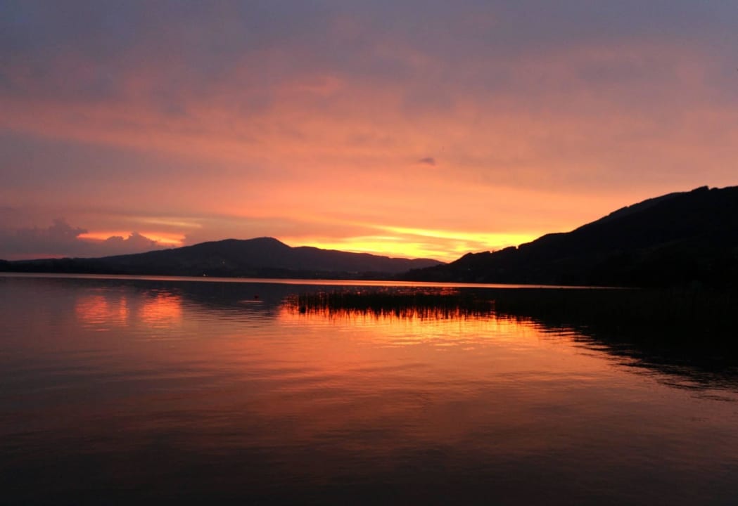 Sonnenuntergang am Mondsee Pension Marx zu Mayerhof