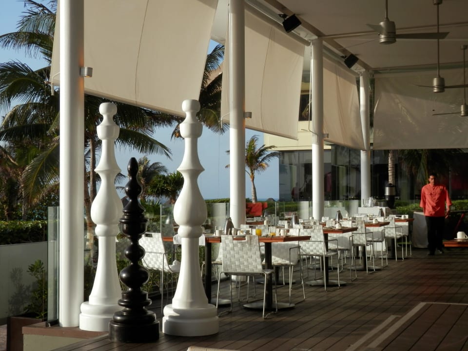 Außenbereich Buffetrestaurant Paradisus Cancun