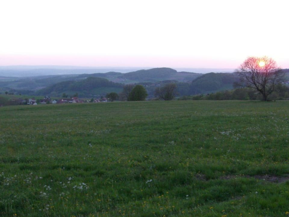 Sonnenuntergang am Hotel Best Western Hotel Rhön Garden