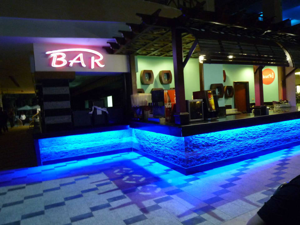 Bar Beach Albatros Resort