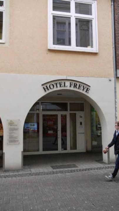 Hoteleingang Hotel Freye