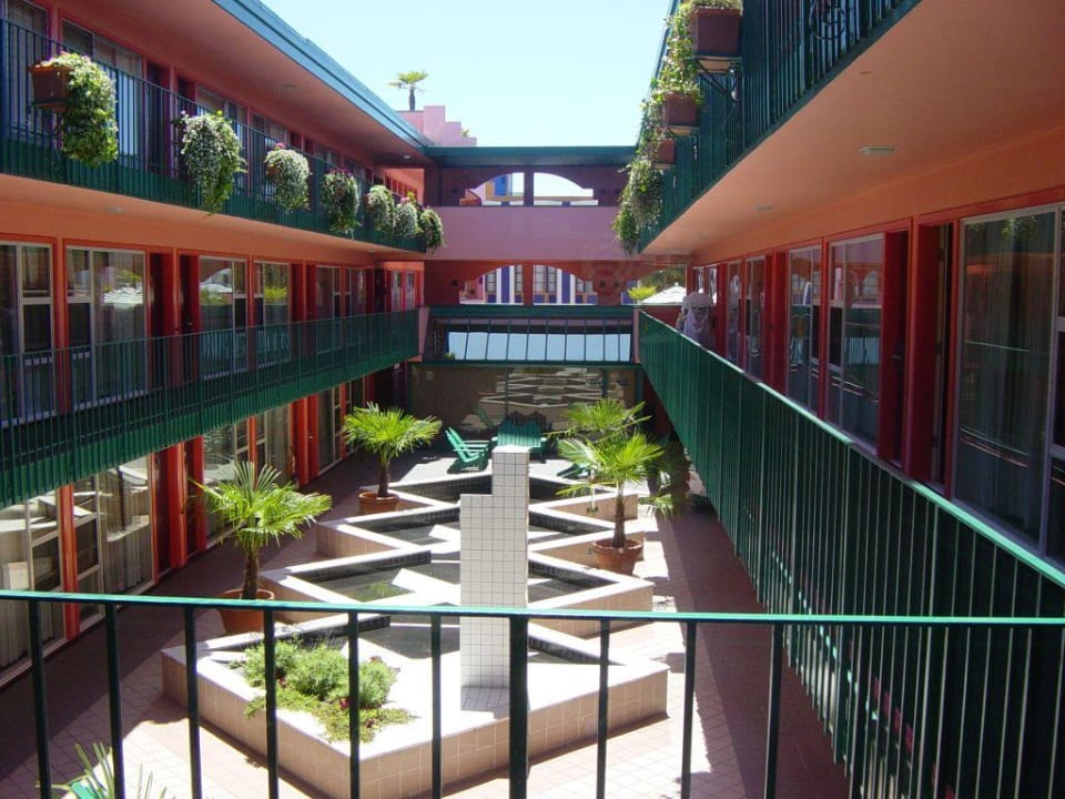 Innenhof Hotel Americania