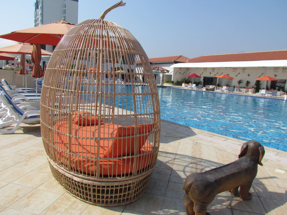 Pool Mirage Bab Al Bahr Beach Resort
