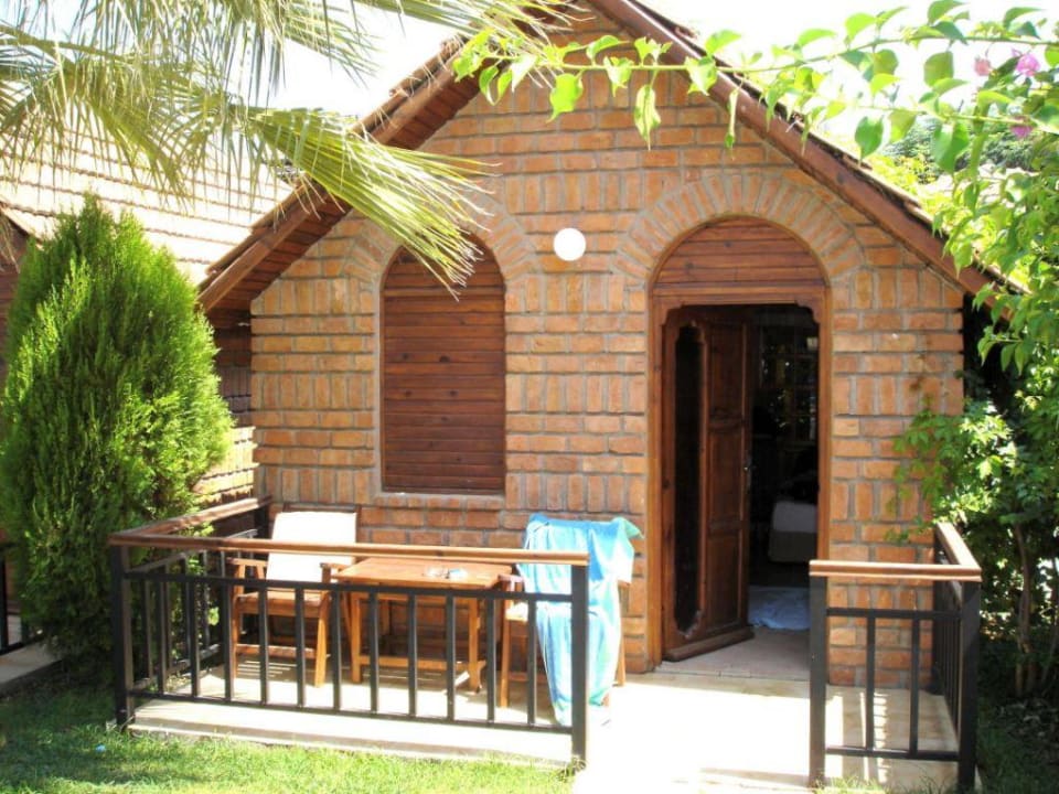 Bungalow Can Garden Beach