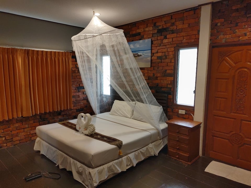 Zimmer Adang Island Resort